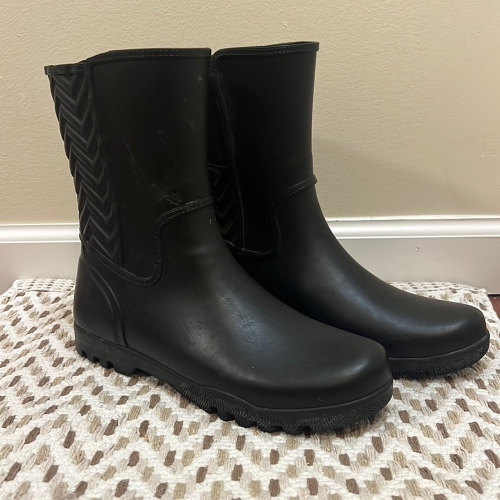 Sperry Rain Boots